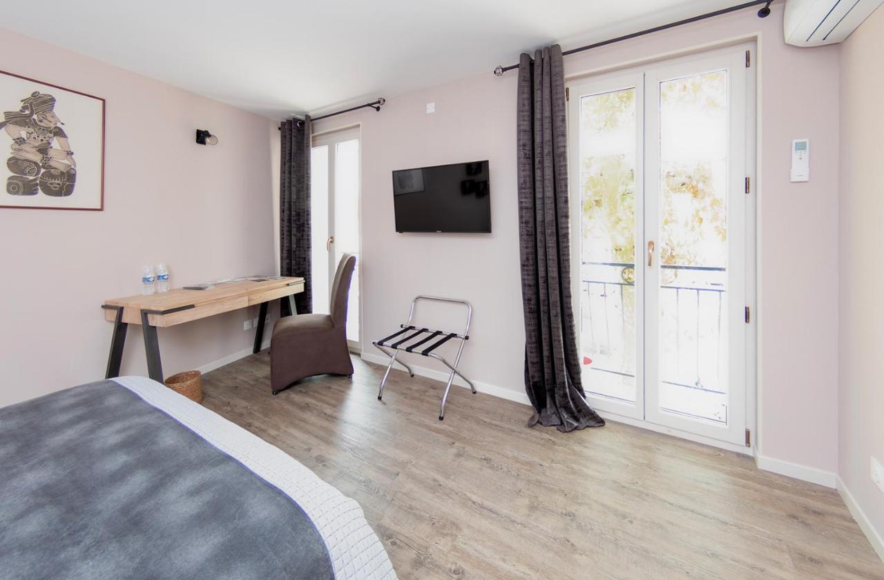 Le Relais De La Poste Hotel Gourdon-en-quercy Luaran gambar