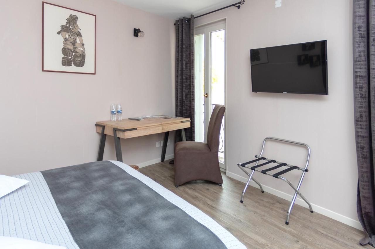 Le Relais De La Poste Hotel Gourdon-en-quercy Luaran gambar
