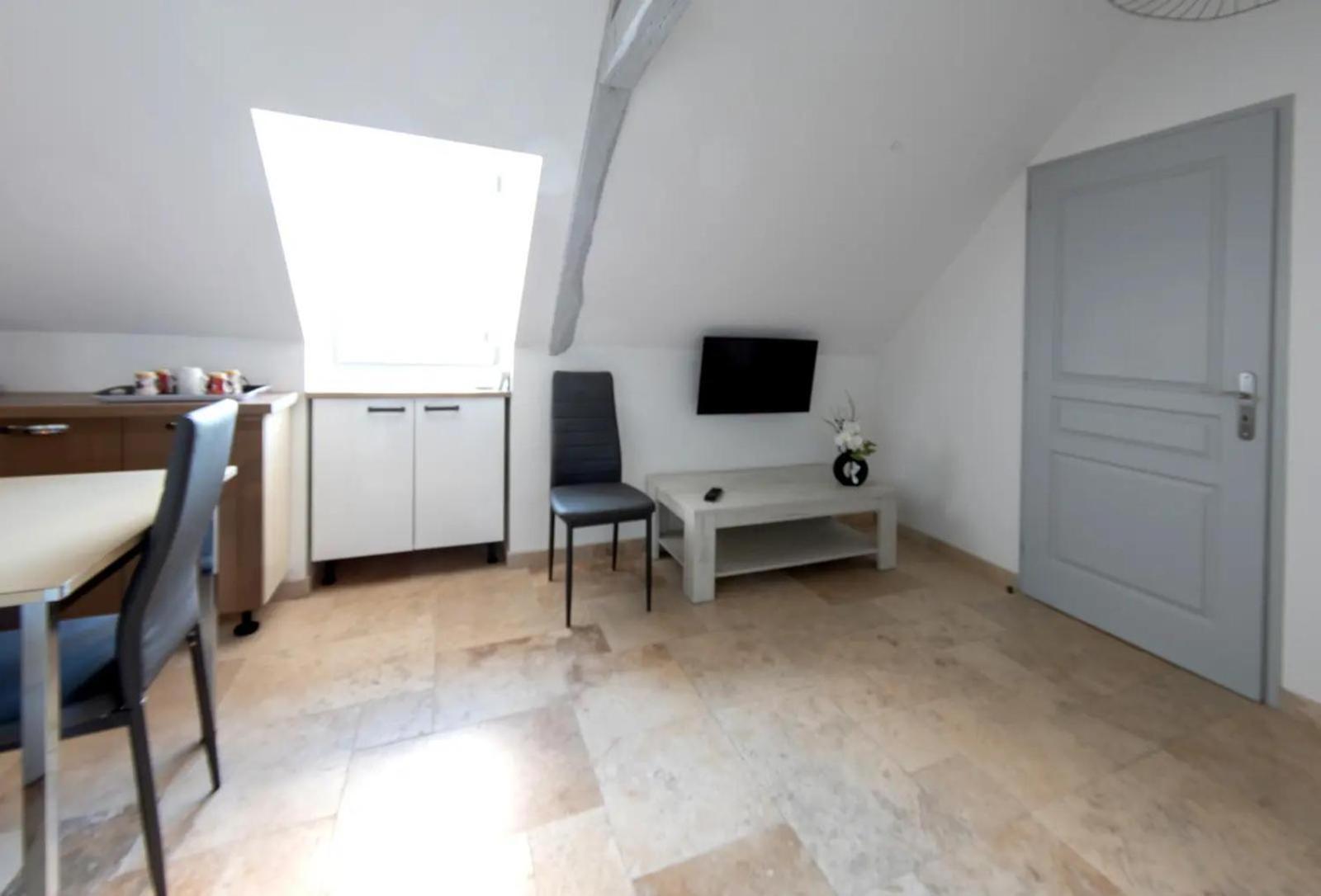 Le Relais De La Poste Hotel Gourdon-en-quercy Luaran gambar