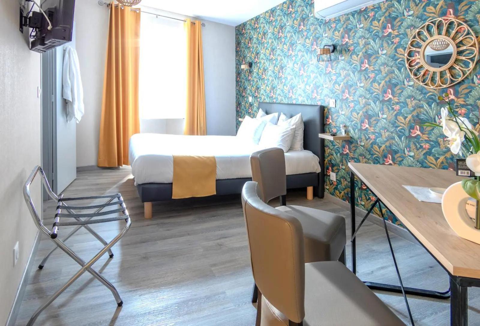 Le Relais De La Poste Hotel Gourdon-en-quercy Luaran gambar