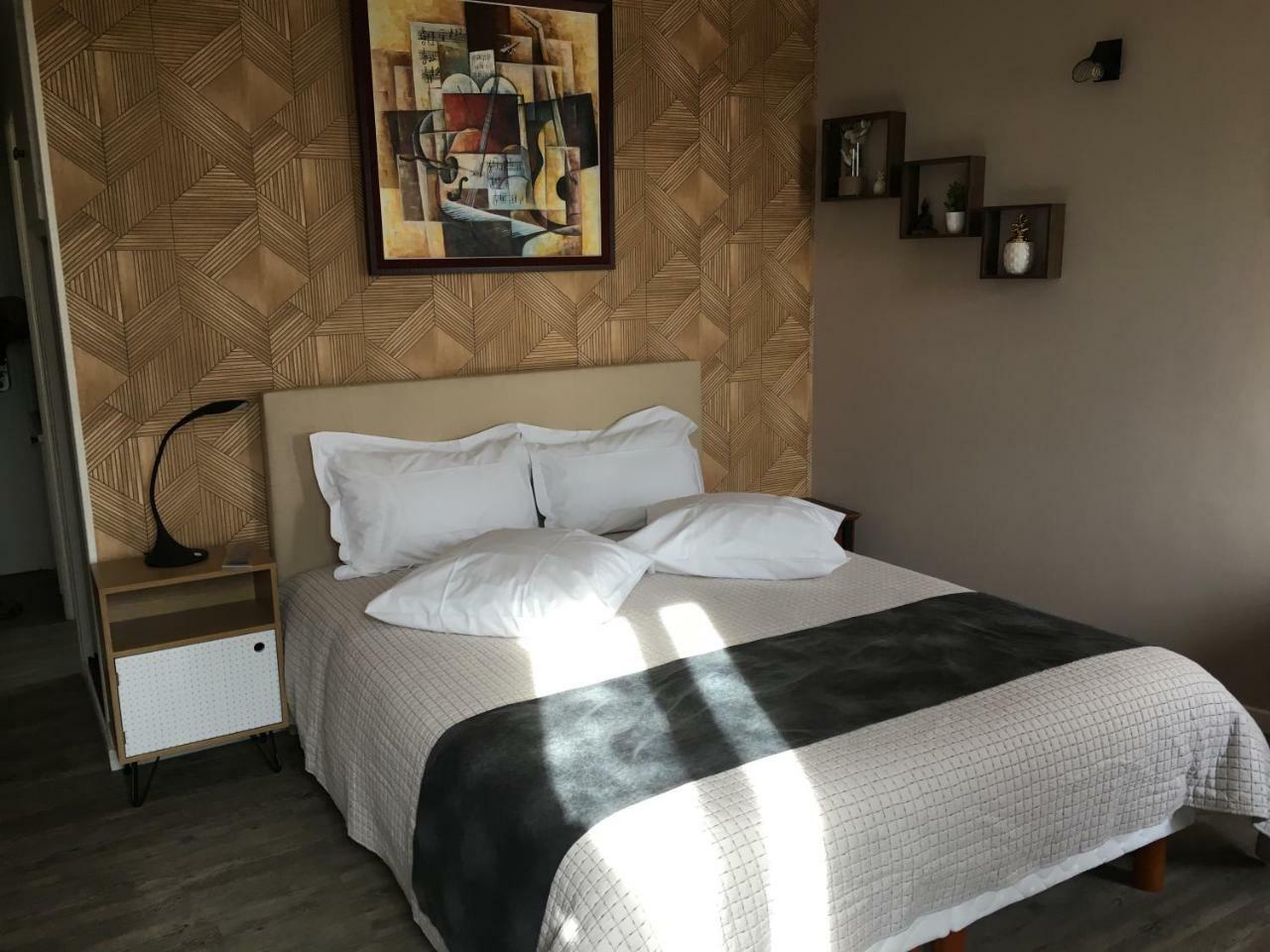 Le Relais De La Poste Hotel Gourdon-en-quercy Luaran gambar